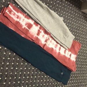 3 pair of small workout leggings